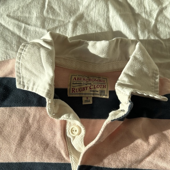 COPY - Abercrombie & Fitch Cropped Rugby Long Sleeve - Picture 2 of 2